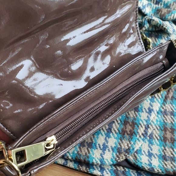 Cute Little BIG BUDDAH Crossbody Bag - Picture 7 of 8